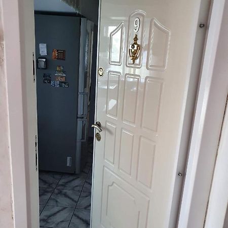 Apartament Cu Regim Hotelier In Dr.Tr. Severin 德罗贝塔-塞维林堡 外观 照片