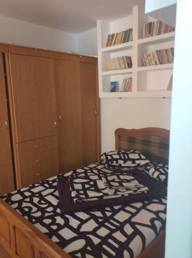 Apartament Cu Regim Hotelier In Dr.Tr. Severin 德罗贝塔-塞维林堡 外观 照片
